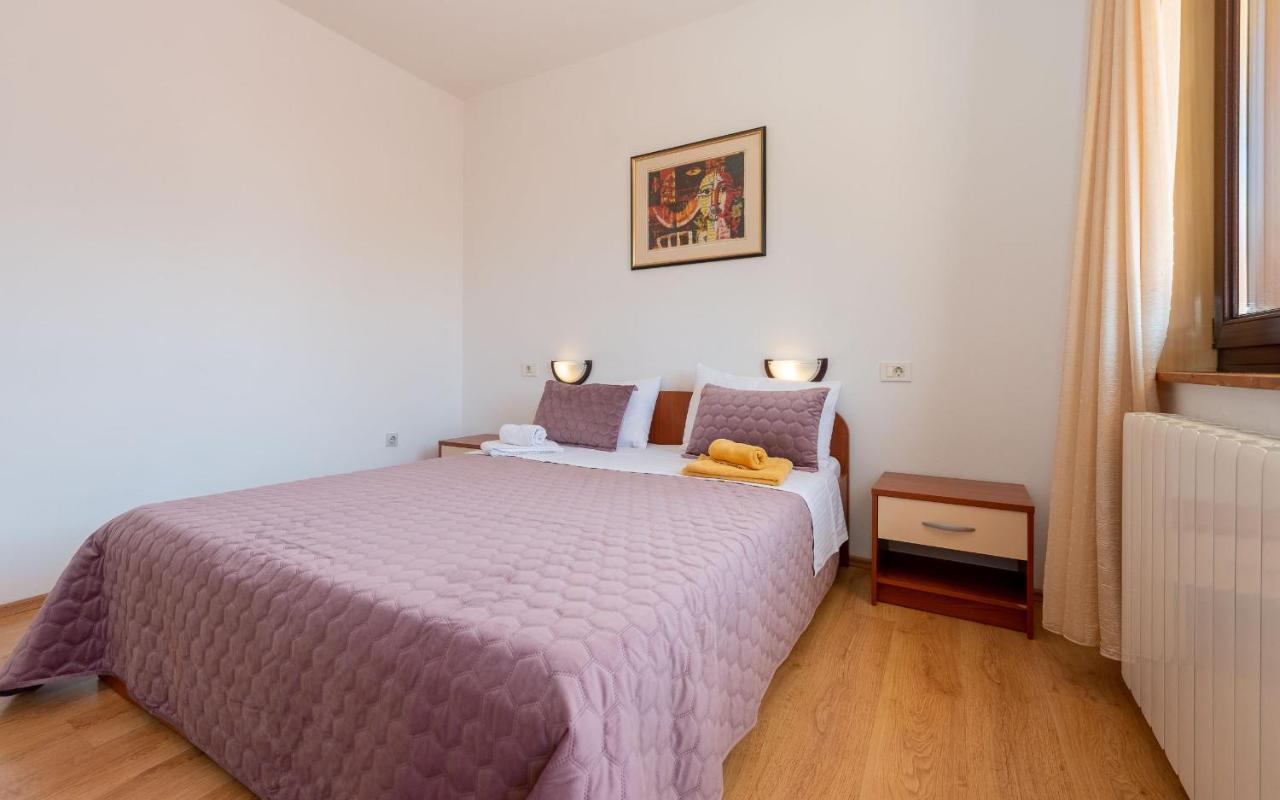 House Mitic Apartman