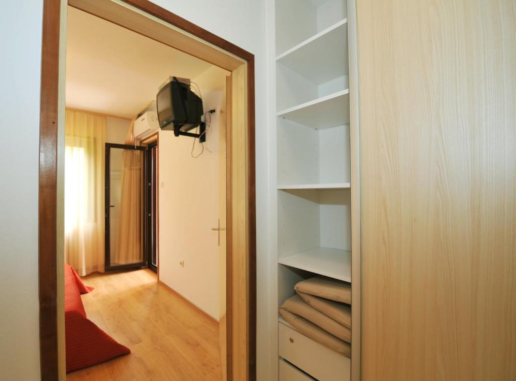 Apartman House Mitic